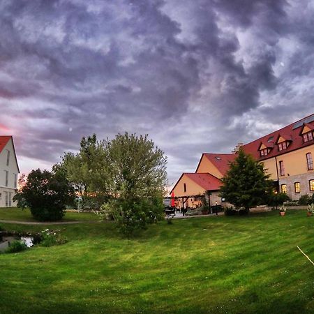 Hotel Und Restaurant Rittergut Kreipitzsch Naumburg  Exteriér fotografie
